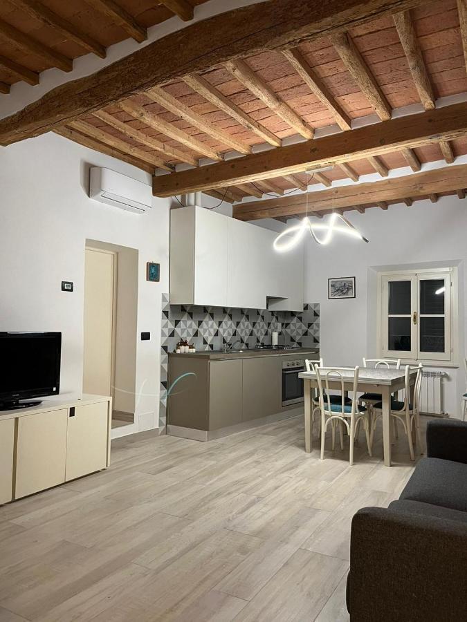 Il Ginepro Apartment ซานมีเนียโต ภายนอก รูปภาพ